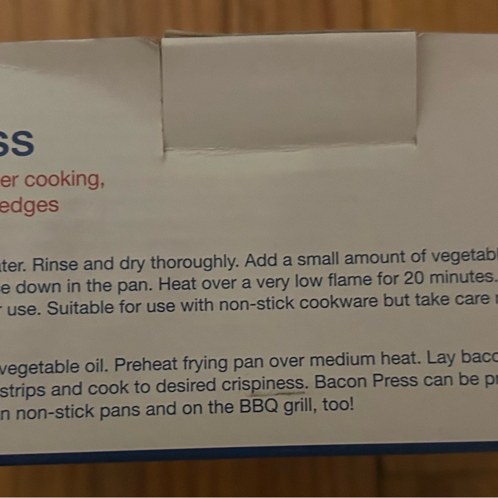 New-Never Used - Cast Iron Round -Bacon Press. Whimsical Pig Design. - Picture 11 of 11